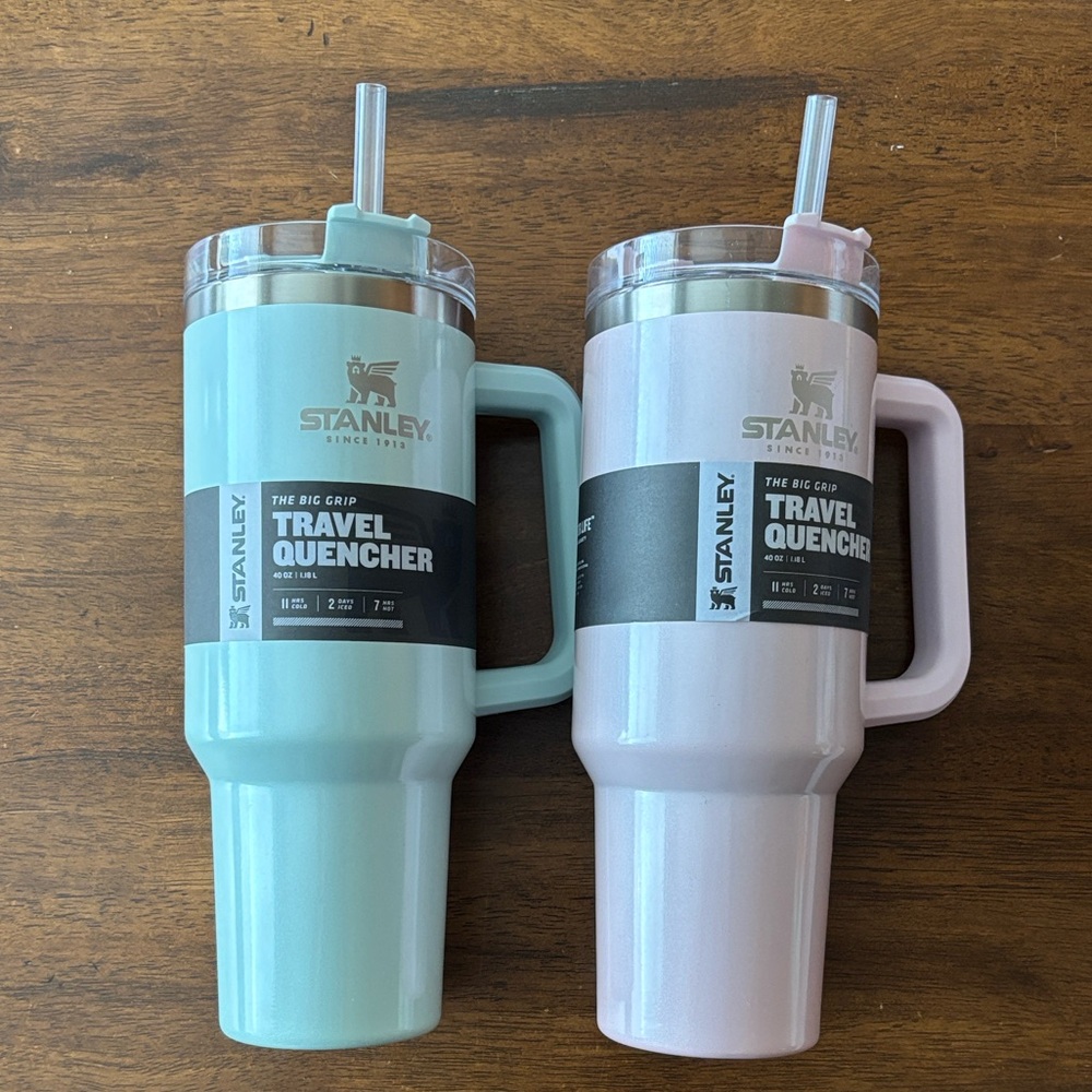 Stanley Travel Quencher Tumblers - Mint and Light Pink